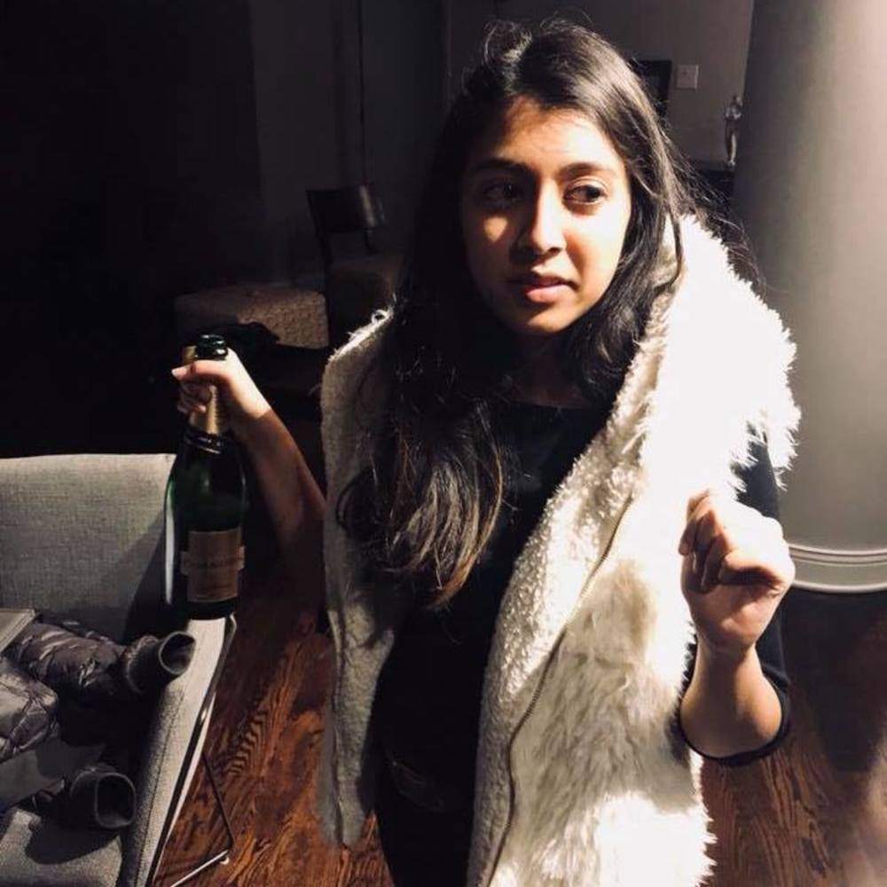 Meet your Posher, Saloni